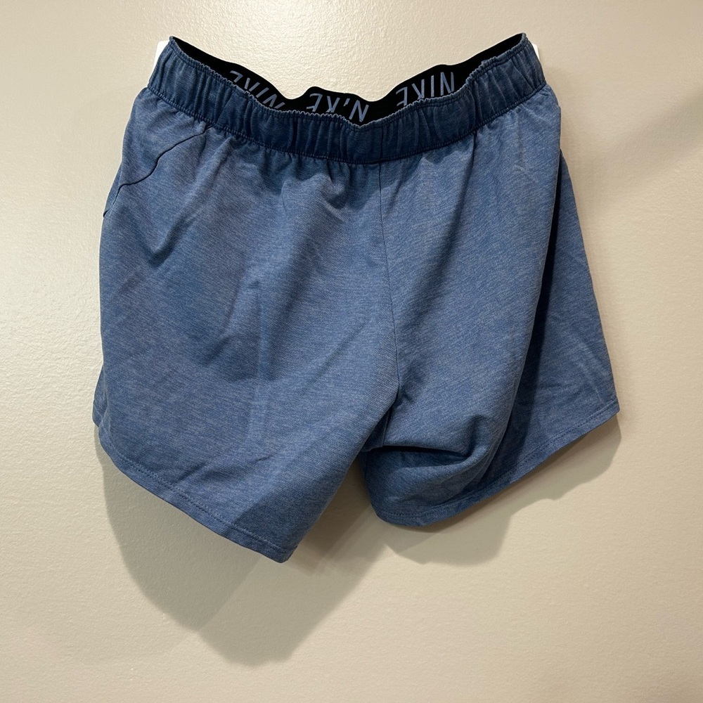 Nike - Dri Fit Shorts - S View 3